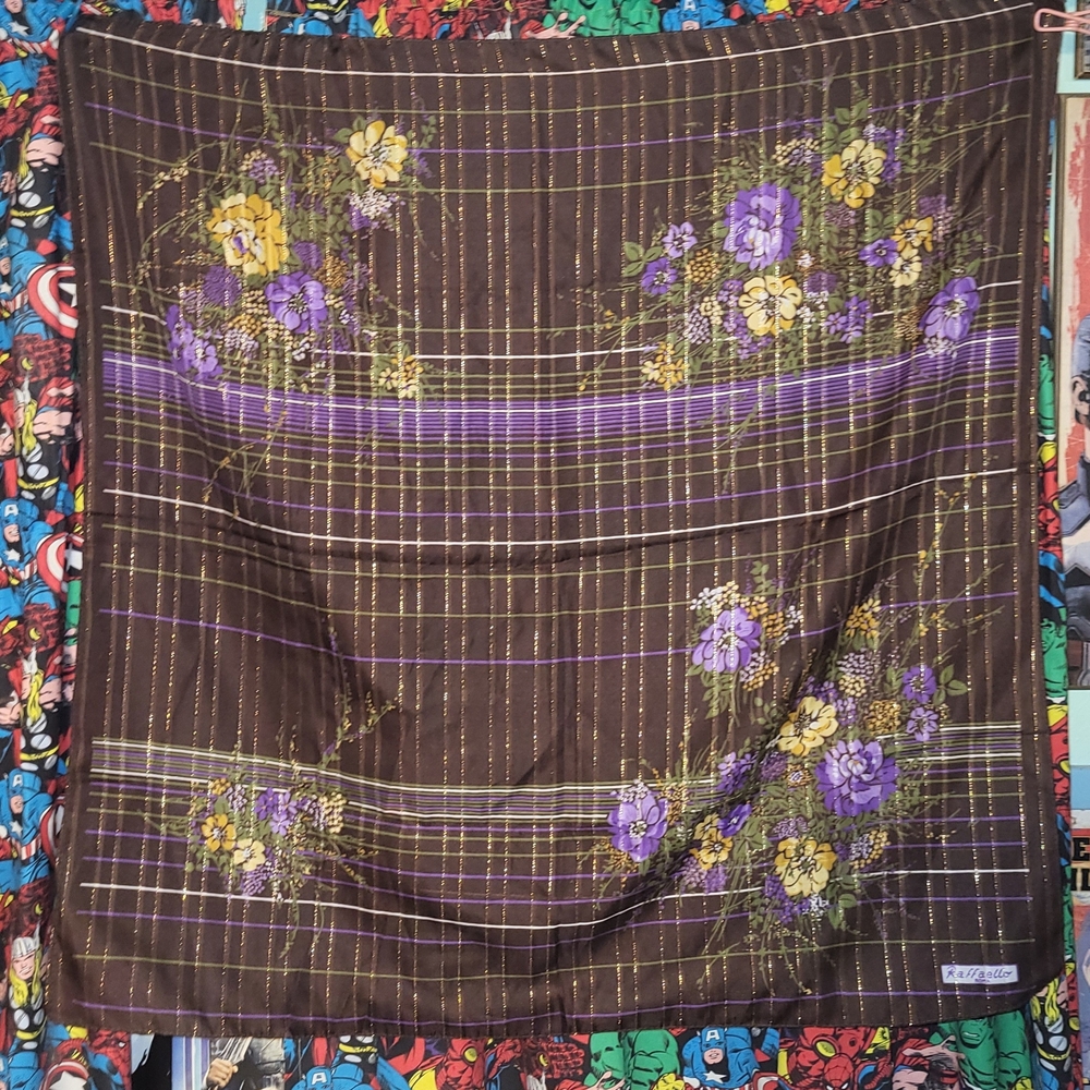 Beautiful large Raffaello Roma Scarf Scarve - Picture 3 of 8